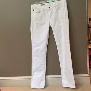 AG white jeans. ‘The Stevie’.  Size 29 Regular